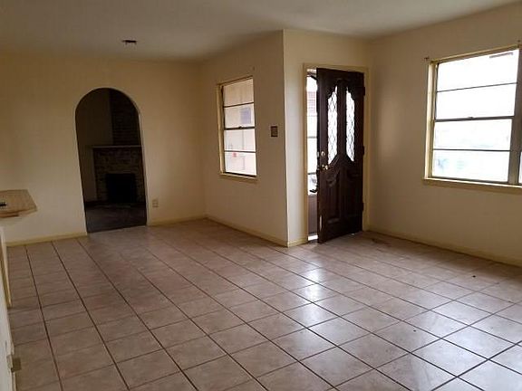 2nd image of 4512 Monty Dr