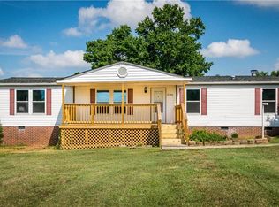 2556 Ayersville Rd, Mayodan, NC 27027