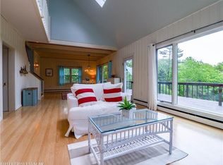 21 Hope Rd, Lincolnville, ME 04849