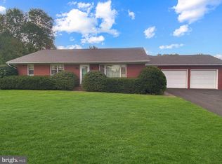 3070 Bedminster Rd, Ottsville, PA 18942