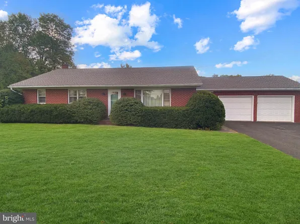 3070 Bedminster Rd, Ottsville, PA 18942