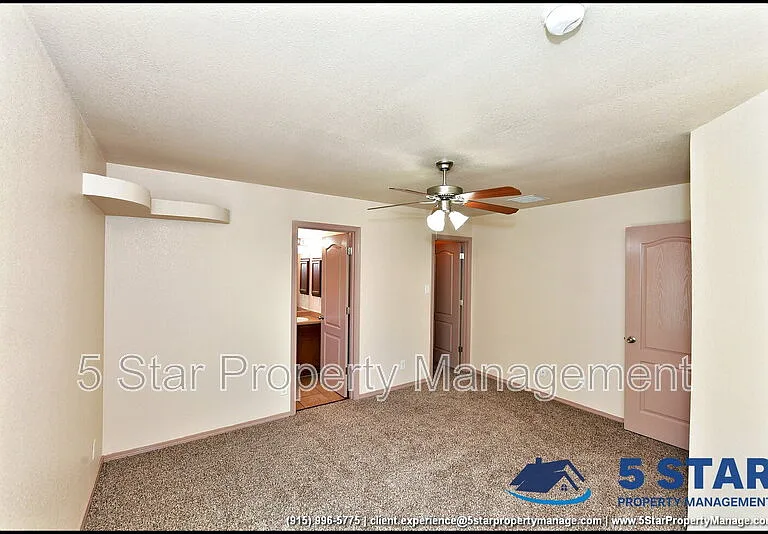 11613 Ochre Bluff Ln — Photo 24
