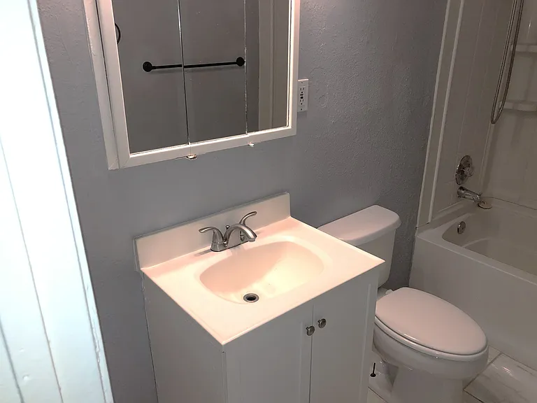 1341 Oahu St #B — Photo 7