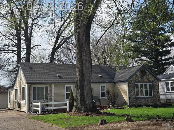 11406 Cape Cod St, Taylor, MI 48180