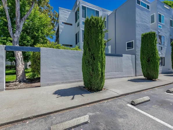 1049 Shell Blvd APT 5, Foster City, CA 94404