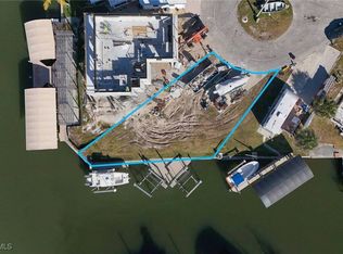 3961 Blueberry Ln, Saint James City, FL 33956