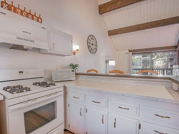 4th image of 41935 Switzerland Dr Suite 83