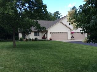 331 7th St, Port Edwards, WI 54469