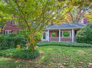 40 Dorothy Dr, Morristown, NJ 07960