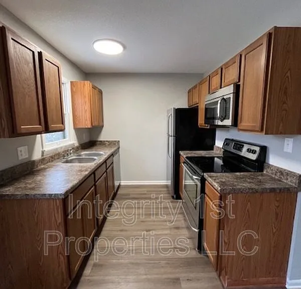 6305 N Highland Ave — Photo 11