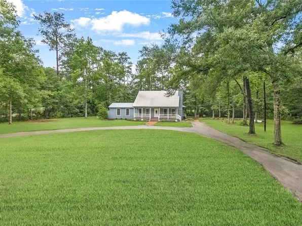 1735 Lotus Rd, Mandeville, LA 70448