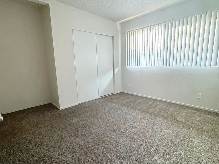 1445 Magnolia Ave — Photo 8