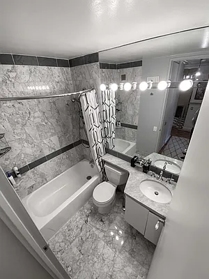 Rented by Owner | media 25