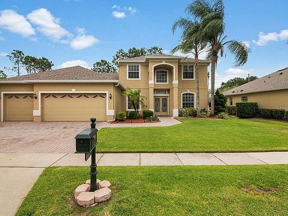 4th image of 2614 Greenwillow Dr
