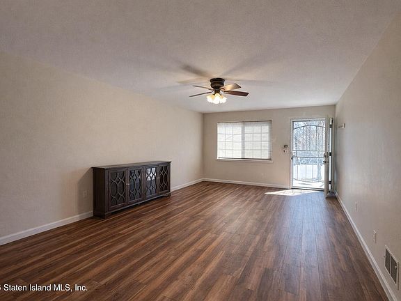 3rd image of 75 Token St