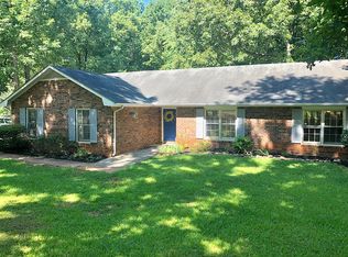 140 Wendell Ct, Fayetteville, GA 30215