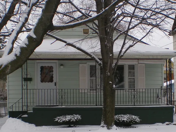 1821 North Ave, Niagara Falls, NY 14305
