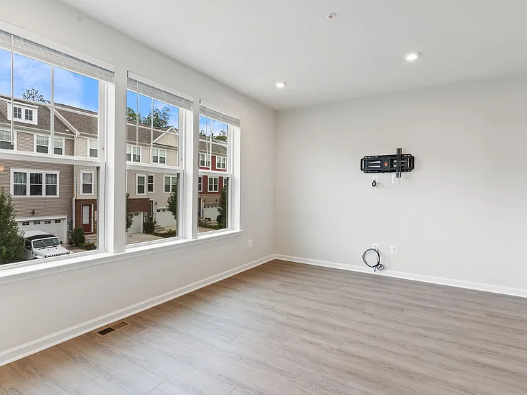 23450 Sugar Pine Ln — Photo 6