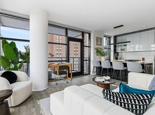 The Leo, Chicago, IL 60654