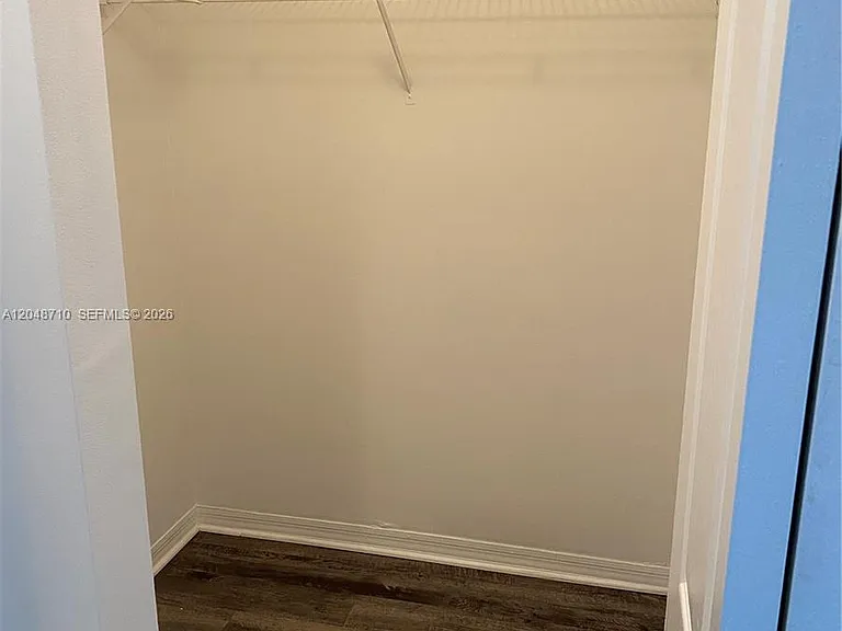 4177 N Haverhill Rd #808 — Photo 36