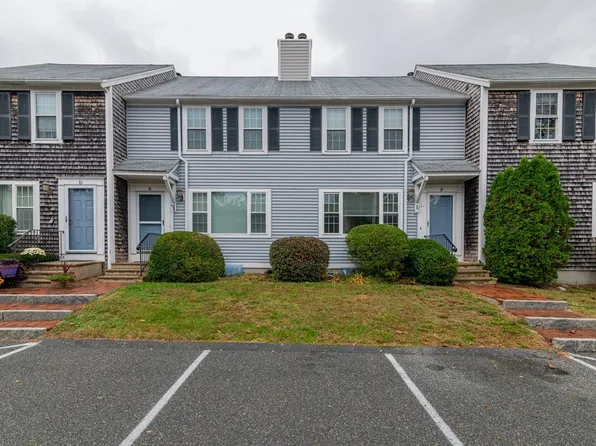 571 Carriage Shop Rd APT F, East Falmouth, MA 02536