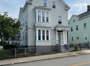 154 Magnolia St, Providence, RI 02909