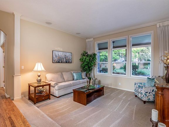 3rd image of 5026 N Greyloch Way