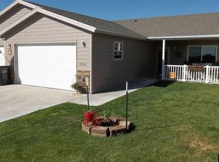 3060 Whispering Springs Rd, Casper, WY 82604