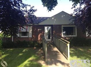 13857 Trenton Rd, Southgate, MI 48195