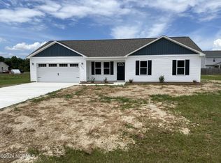 3040 Condor Ct, Deep Run, NC 28525