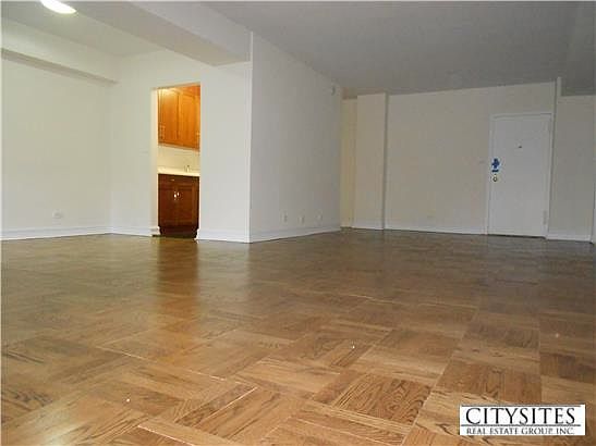 2nd image of 203 E 71st St