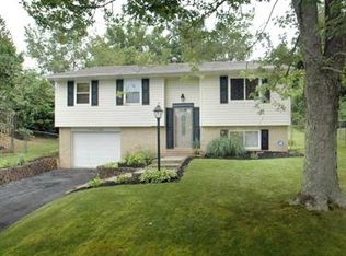 180 Big Horn Rd, Pittsburgh, PA 15239