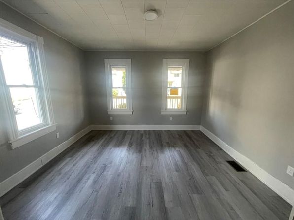 42 Prince St #2