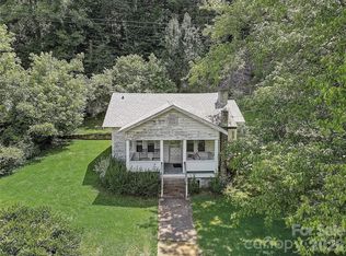 1820 Grapevine Rd, Marshall, NC 28753