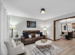 7735 Ridge Rd #3, Cleveland, OH 44129