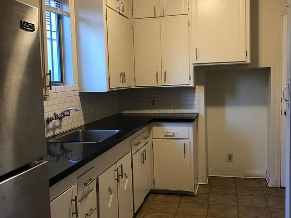 3rd image of 3300 66th Ave #1