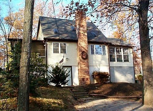 1st image of 119 Blue Bird Ln