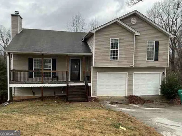 5374 Crown Oaks Dr, Lula, GA 30554