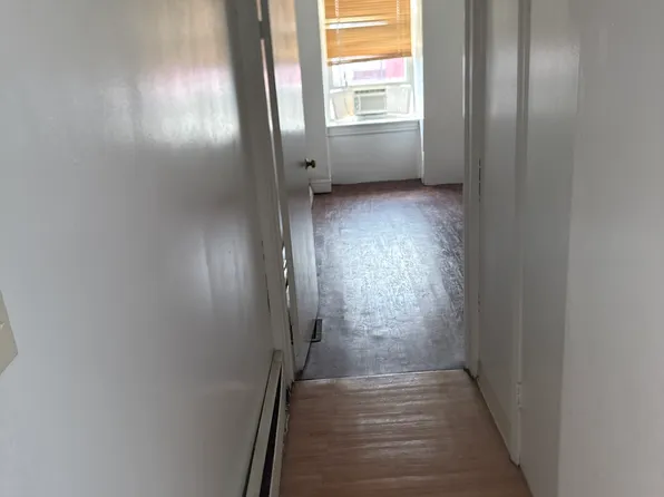 3602 Dawson St APT 4, Pittsburgh, PA 15213