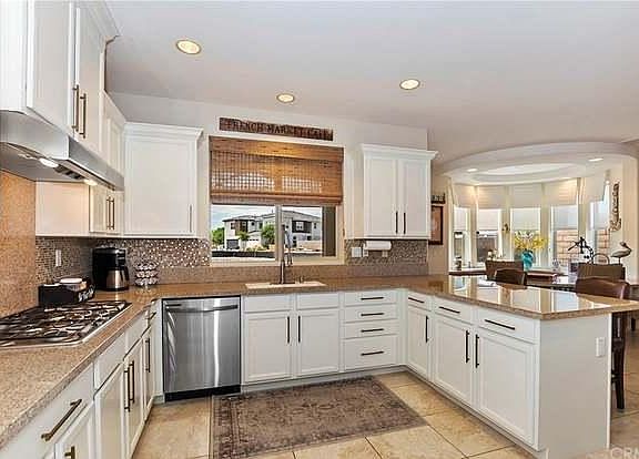 2nd image of 43258 Bacino Ct