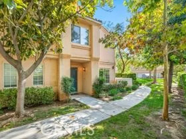 25252 Steinbeck Ave Unit B, Stevenson Ranch, CA 91381