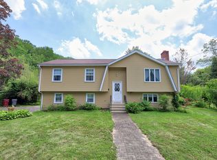 95 Hickory Rd, Naugatuck, CT 06770