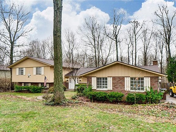 3rd image of 8939 Deep Forest Ln