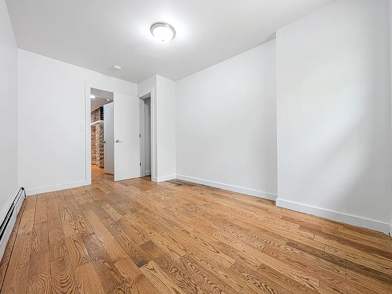 278 Woodbine St #1 — Photo 4