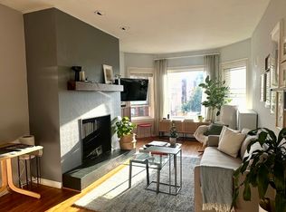 3519 N Pine Grove Ave APT 3N, Chicago, IL 60657