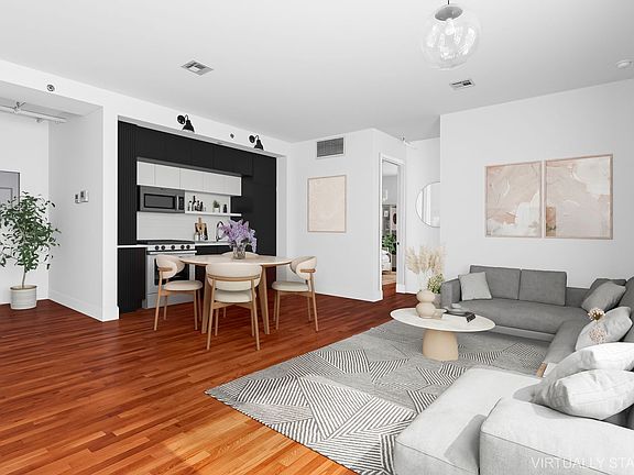 4th image of 180 Bainbridge St #3