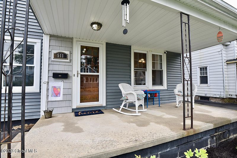5th image of 511 Charles Street