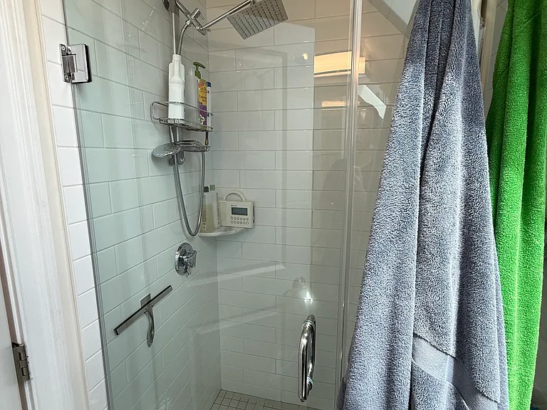24 Shapley Ave #2 — Photo 21