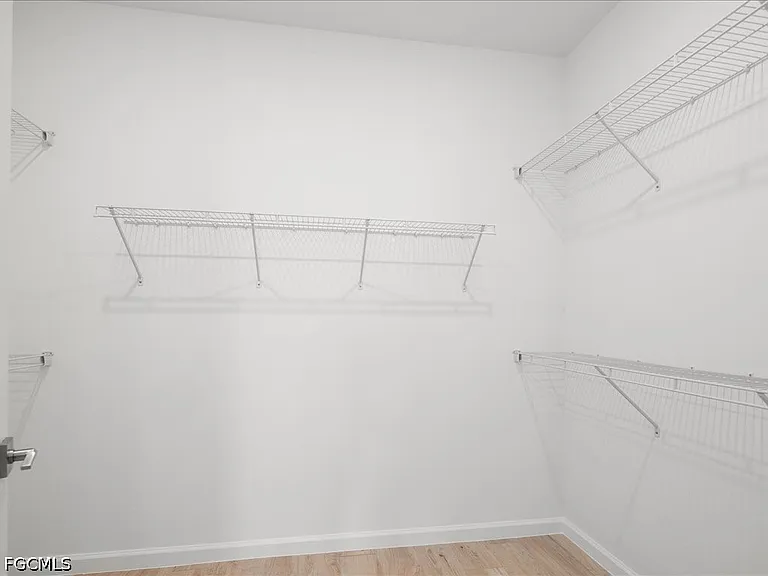 18262 Parksville Dr — Photo 24