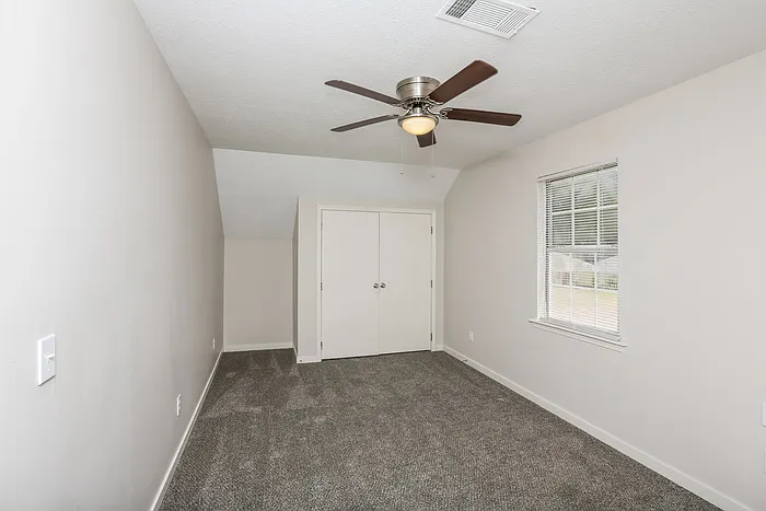 5 Burgess Cv — Photo 6